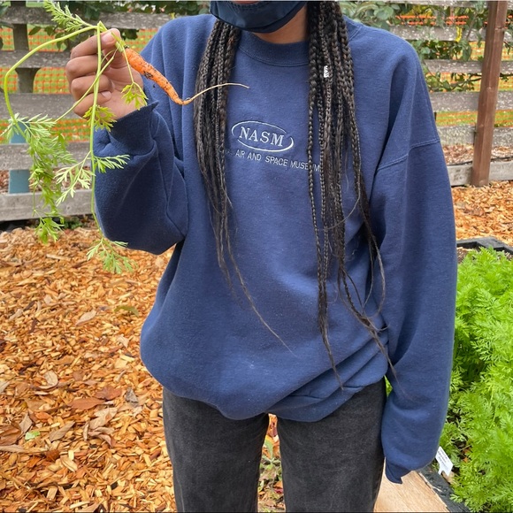 Navy NASM - National Air and Space Museum sweatshirt - Picture 1 of 3